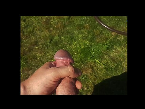 ❤️ Varma varmulo iĝas sian rozkoloran fikigon kaj ŝprucas kun ŝprucaĵo en somera ĝardeno Porno fb ĉe eo.porno24-7.ru ❌️❤